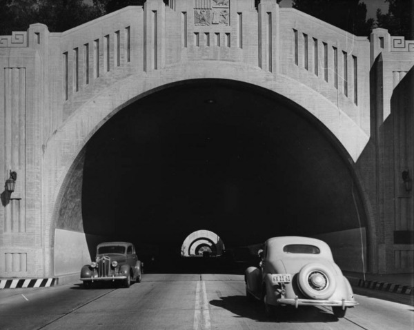 Two-way traffic once ran through the Figueroa Street Tunnels, now part of the Arroyo Seco Parkway. Courtesy of the USC Libraries - Dick Whittington Photography Collection.